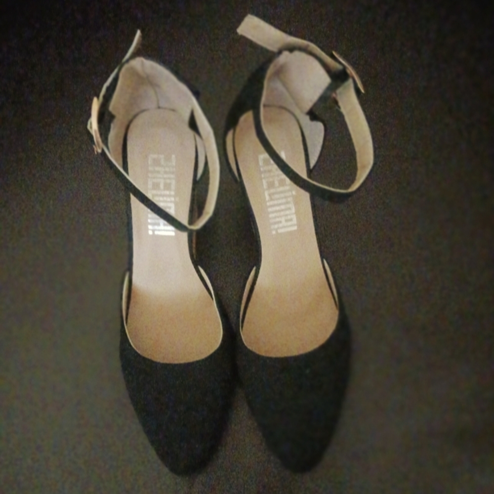 Gentle wear ~ Womens closed toe wedge heels 👠